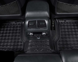Set tappetini di gomma su misura per Audi A7 (2010-2017)Sportback